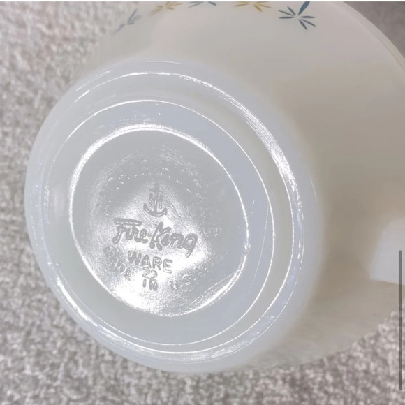 Vintage Anchor Hocking Fire King Soup  Bowl Yellow Blue Atomic Star Pattern - Picture 7 of 9